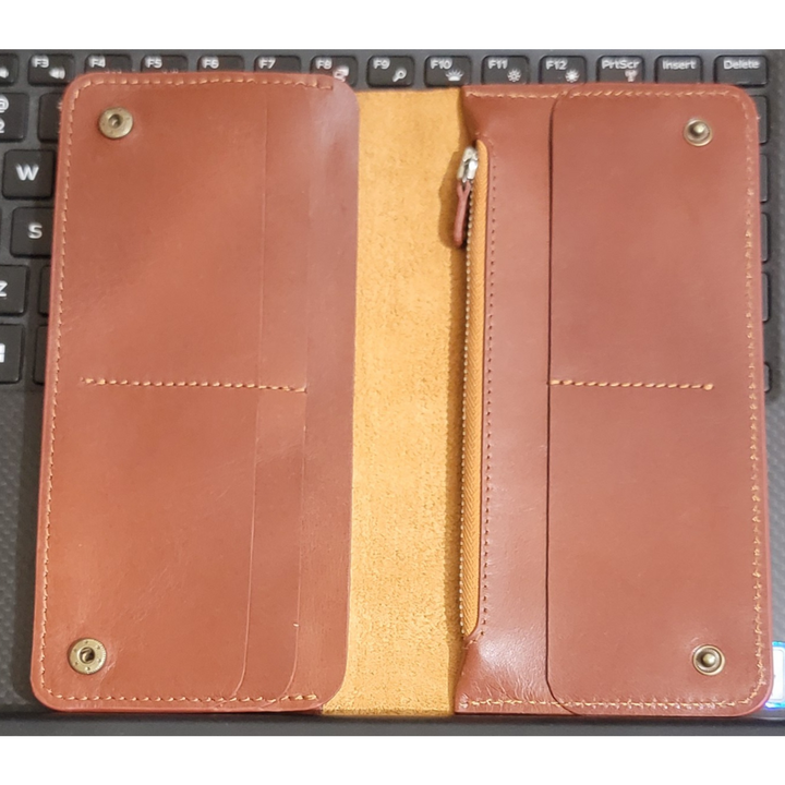 ZAYS Premium Quality Long Wallet for Men | 100% Genuine Pull-Up Leather | Handcrafted Durable & Stylish | Mobile Compartment, Multiple Card Slots & Cash Sections | Perfect for Business, Travel & Everyday Use | Luxury Gift Packaging | Pre-Order Available